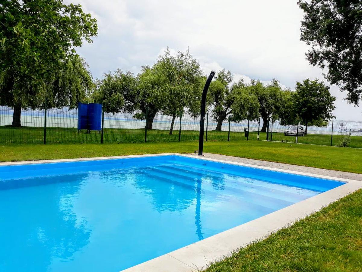 Elegant Apartman Шиофок Экстерьер фото