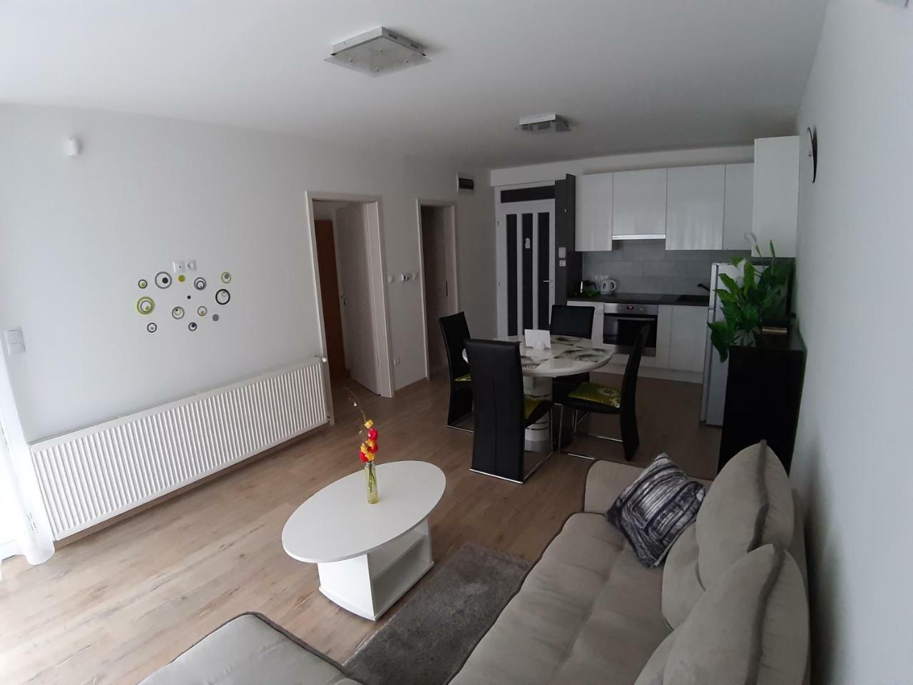 Elegant Apartman Шиофок Экстерьер фото